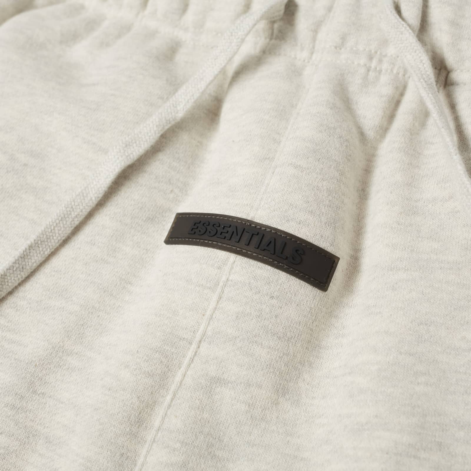 Fear of God Essentials Shorts Light Oatmeal