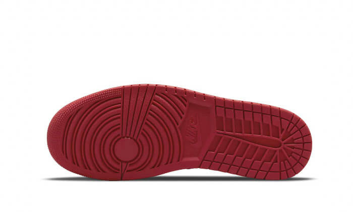 AIR JORDAN 1 LOW BULLS