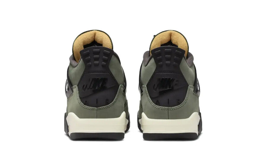 Air Jordan 4 Retro OG SP Undefeated
