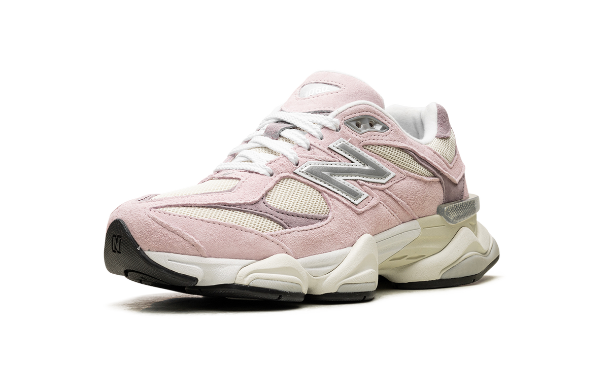 New Balance 9060 Rose Sugar Angora