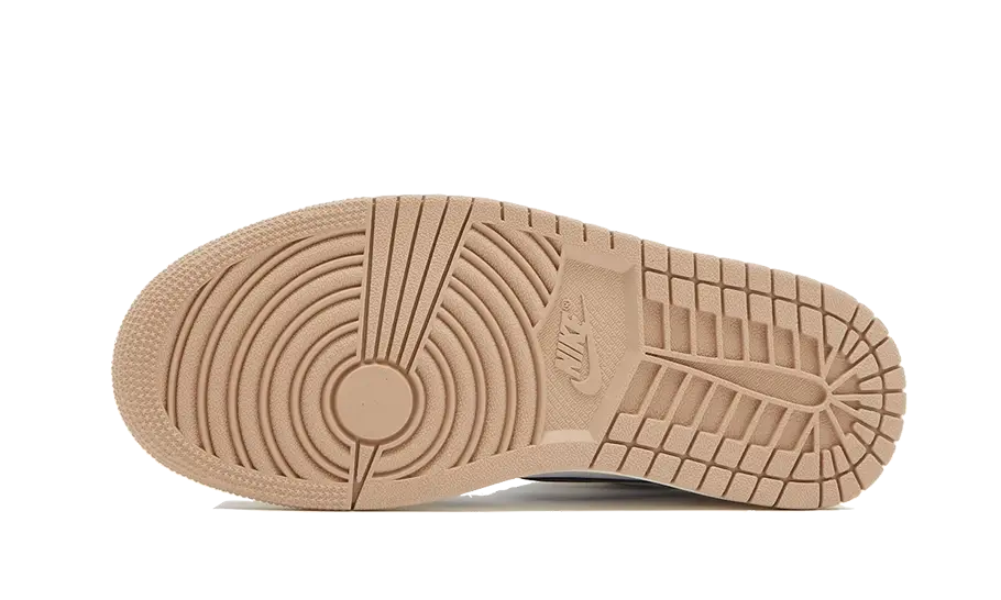 Air Jordan 1 Retro High Latte