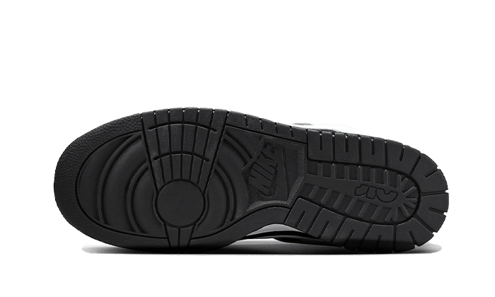 Nike Dunk Low Jumbo Reverse Panda