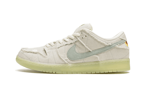 NIKE SB DUNK LOW MUMMY