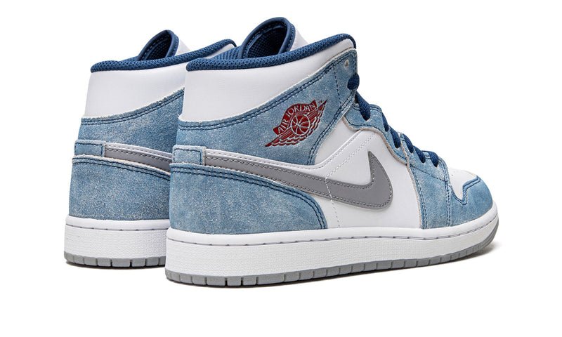 Air Jordan 1 Mid French Blue - Outsole