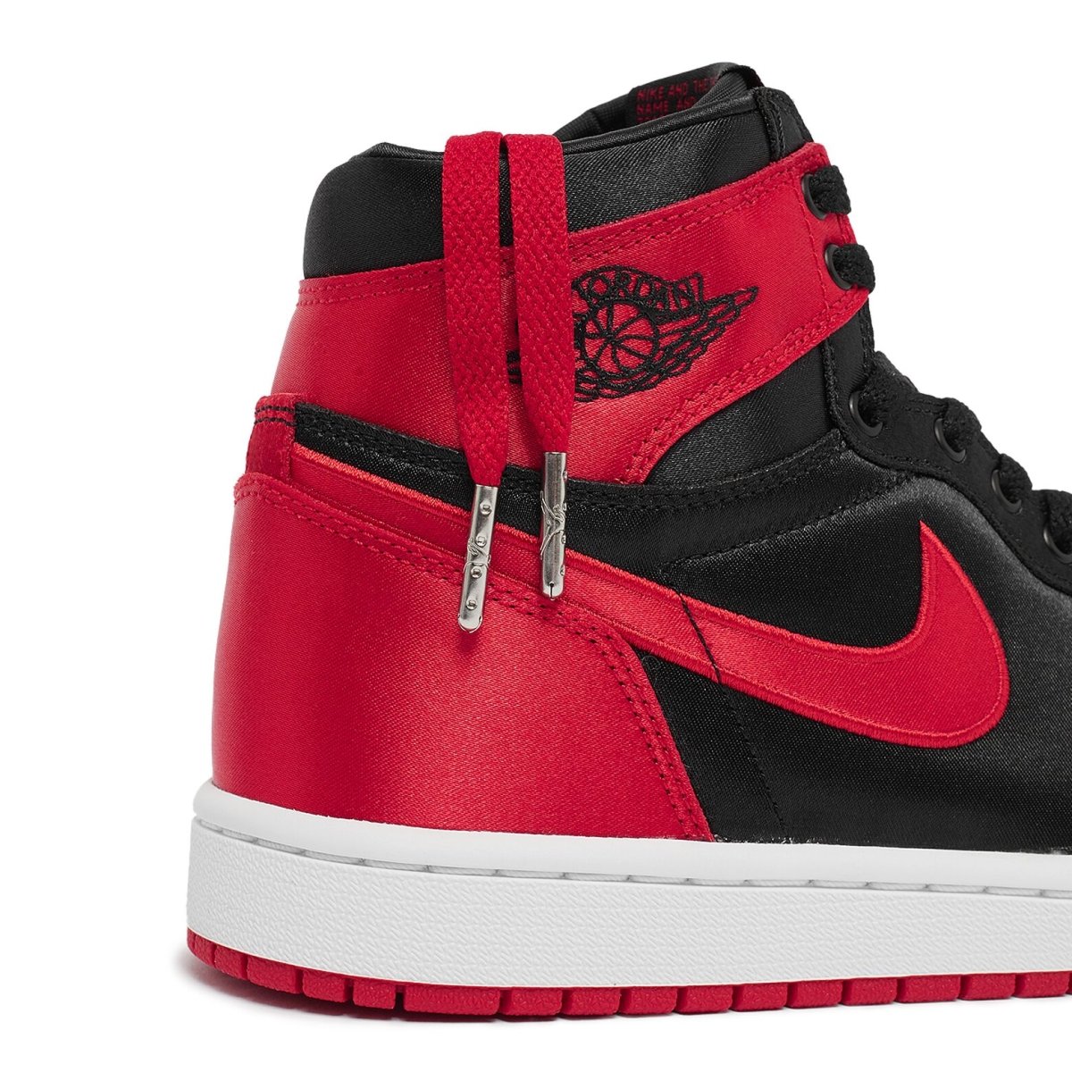 Air Jordan 1 Retro High OG Satin Bred - Outsole