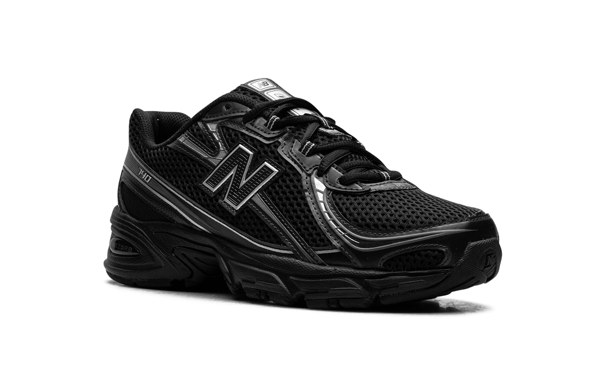 New Balance 740v2 Black Grey Silver - Outsole