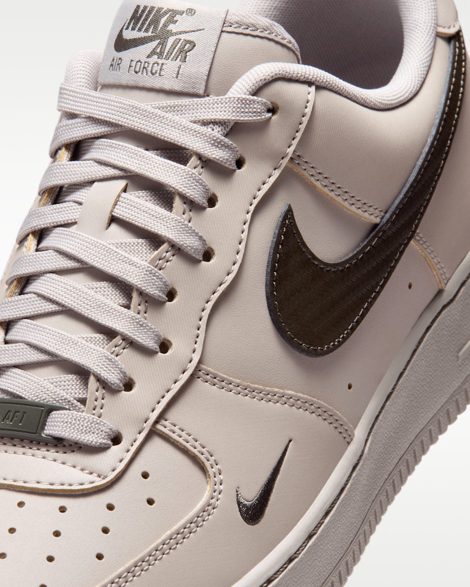Nike Air Force 1 Low '07 Carbon Fiber Swoosh College Grey Newsprint - Outsole
