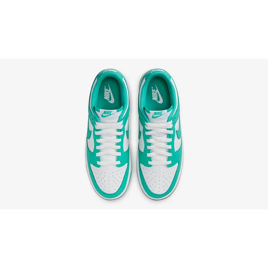 NIKE DUNK LOW CLEAR JADE - Outsole