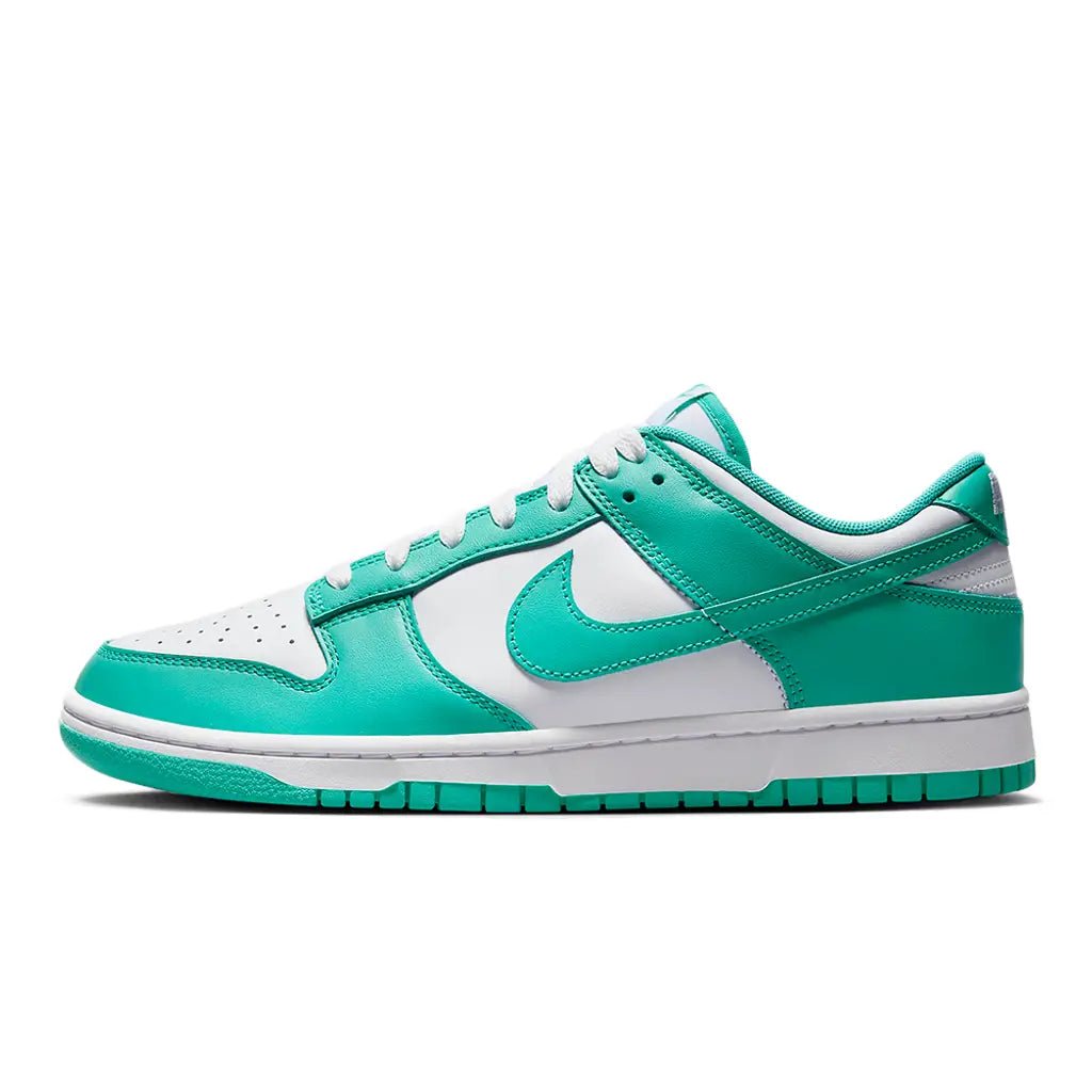 NIKE DUNK LOW CLEAR JADE - Outsole