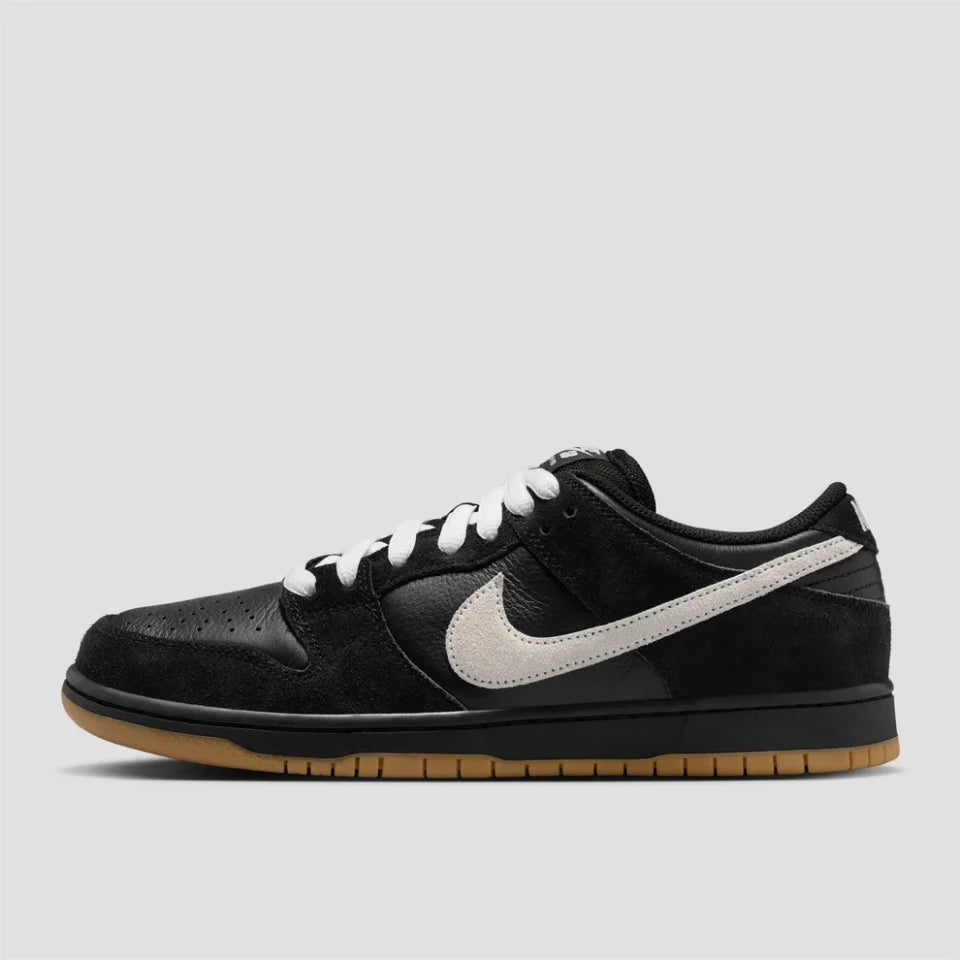 Nike SB Dunk Low Black White Gum - Outsole
