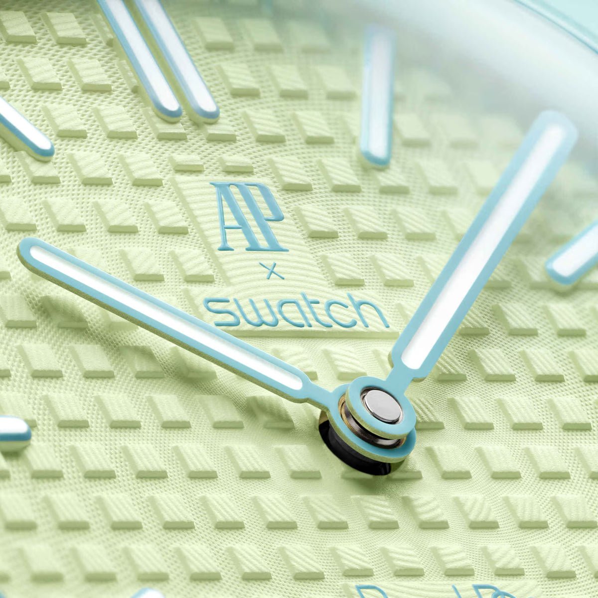 Swatch x Audemars Piguet Bioceramic Royal Pop Blaue Acht - Outsole