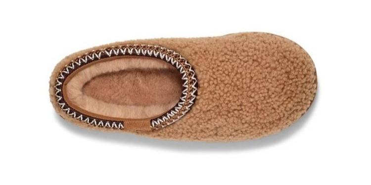 UGG Tasman Curly Chestnut - Outsole