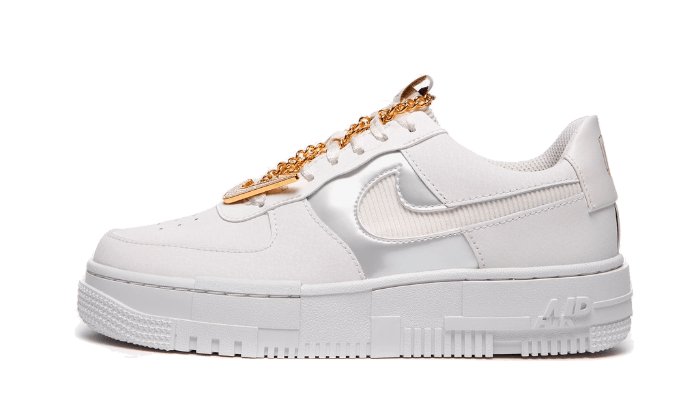 NIKE AIR FORCE 1 PIXEL GOLD CHAIN Outsole
