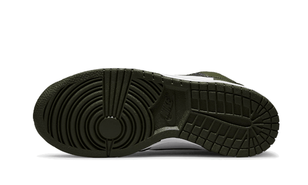 NIKE DUNK HIGH CARGO KHAKI