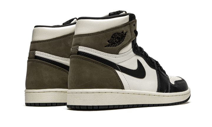 AIR JORDAN 1 HIGH DARK MOCHA - Outsole