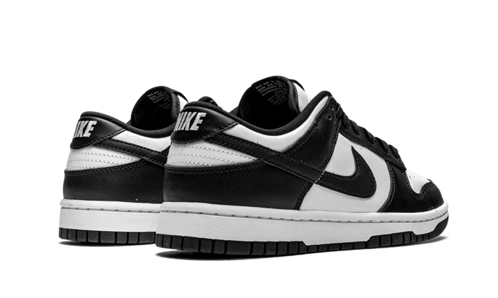 NIKE DUNK LOW BLACK WHITE PANDA - Outsole