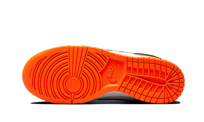 Nike Dunk Low Patent Halloween - Outsole