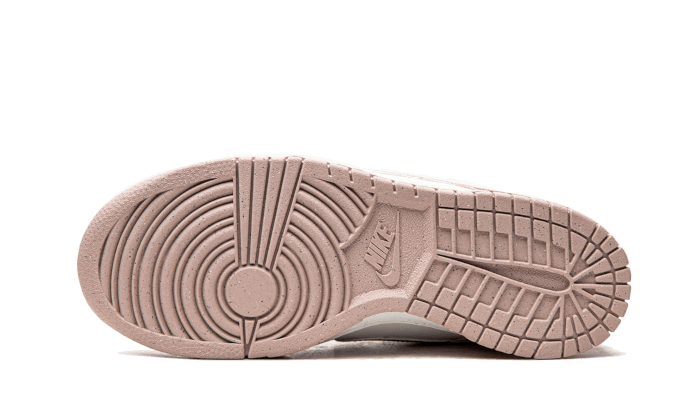 Nike Dunk Low Pink Velvet - Outsole