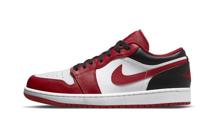 AIR JORDAN 1 LOW BULLS 