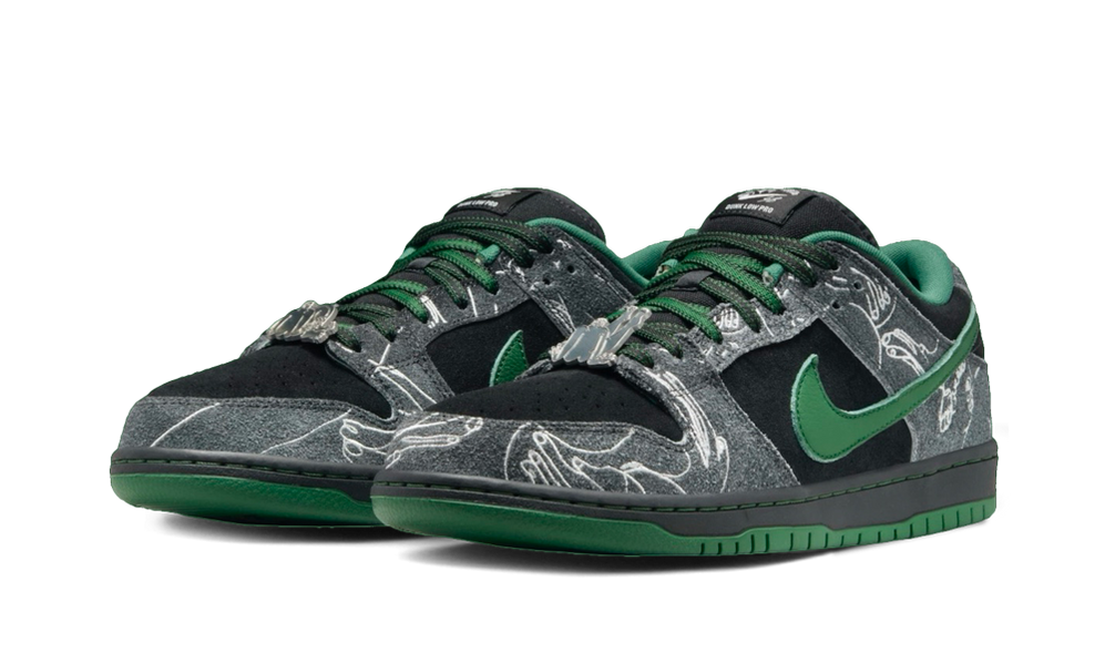 Nike SB Dunk Low There Skateboards