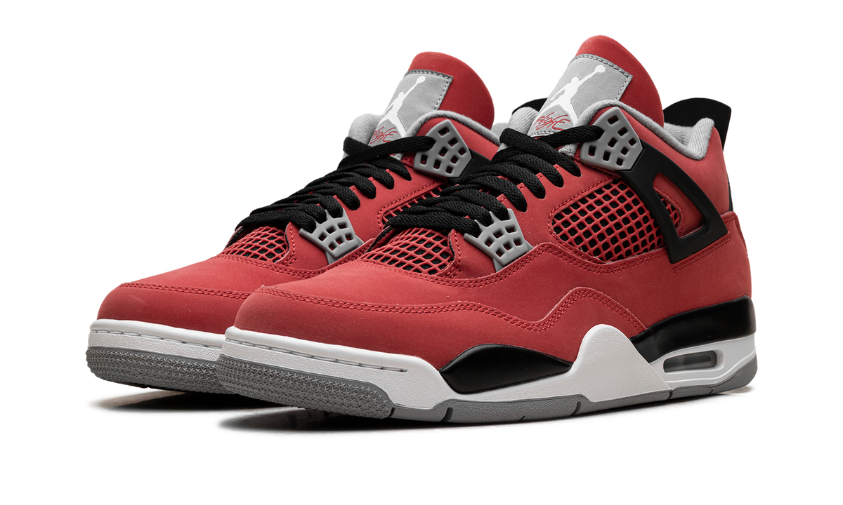 Air Jordan 4 Toro Bravo