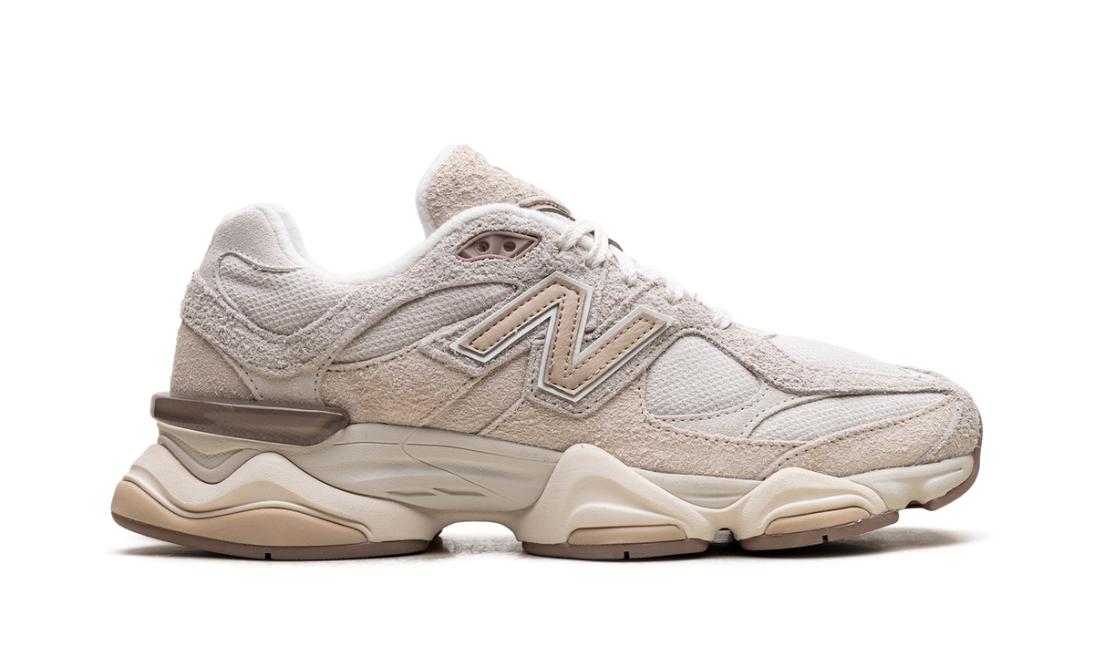 New Balance 9060 Bisque Sea Salt