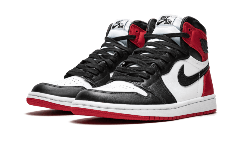 AIR JORDAN 1 HIGH SATIN BLACK TOE CD0461-016