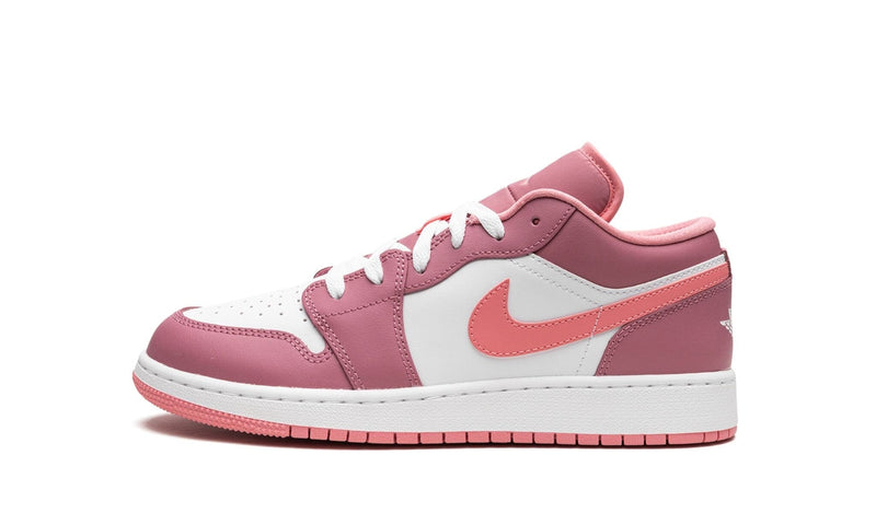 Air Jordan 1 Low Desert Berry 