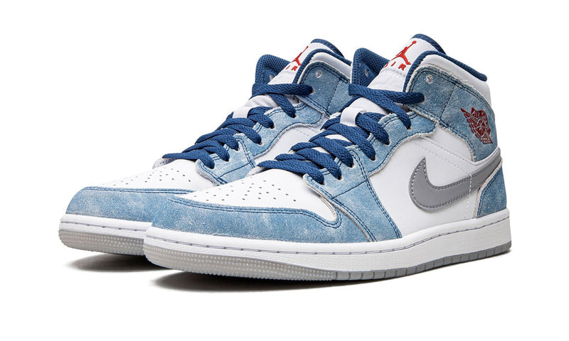 Air Jordan 1 Mid French Blue 