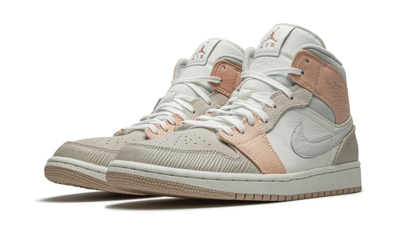 Air Jordan 1 Mid Milan 