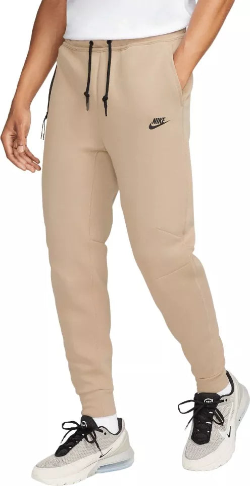 Nike Tech Fleece Joggers Cream