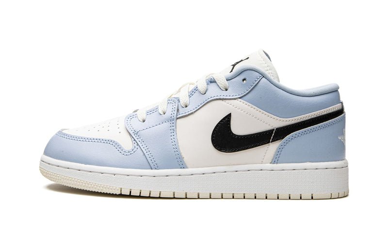 Nike Air Jordan 1 Low ホワイト/ブラック/ブルー Air Jordan 1 Low Ice Blue Black - Outsole