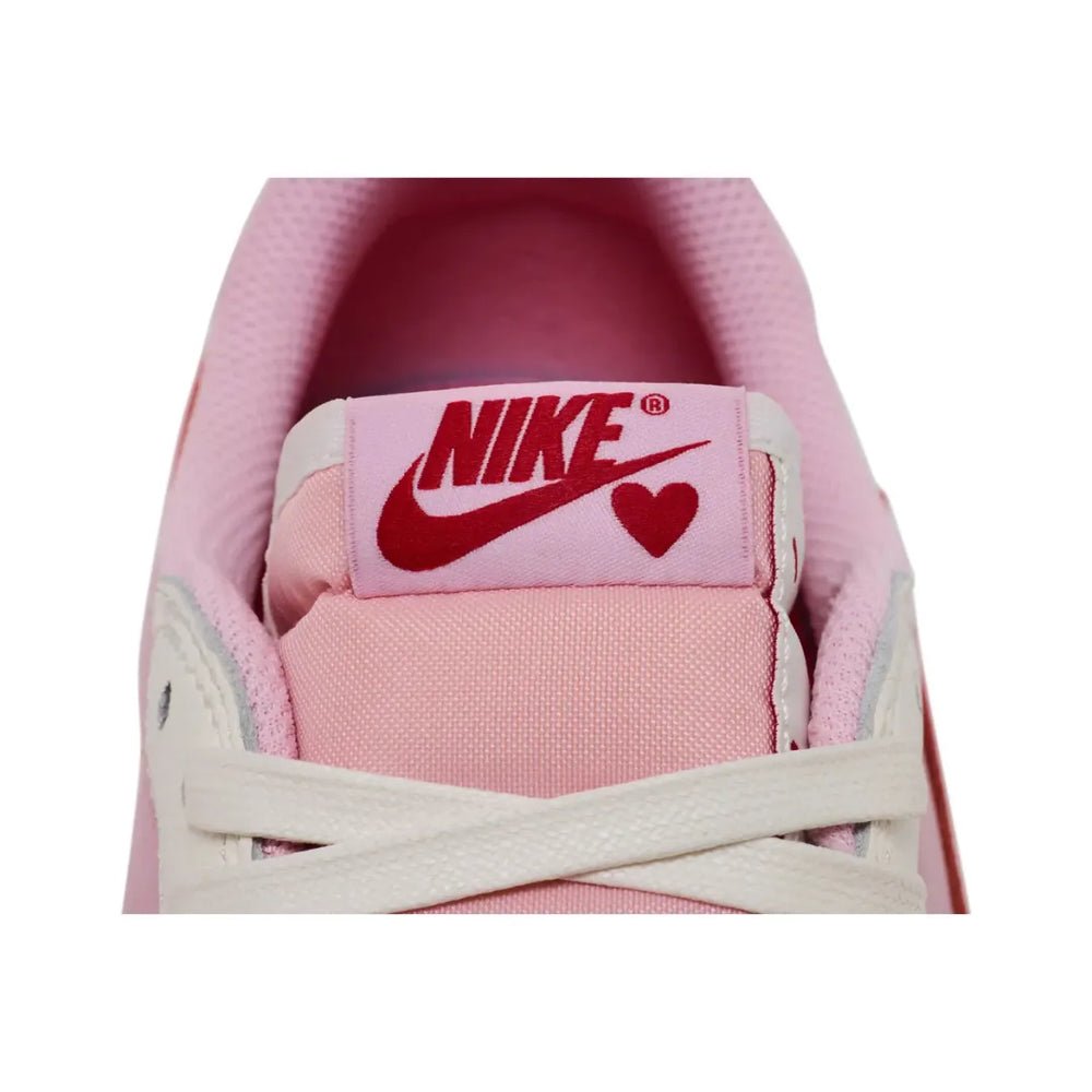 Air Jordan 1 Low Travis Scott Tropical Pink - Outsole