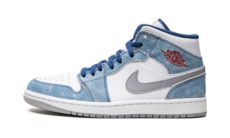 Air Jordan 1 Mid French Blue - Outsole