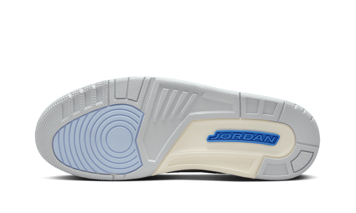 Air Jordan 3 Lucky Shorts - Outsole