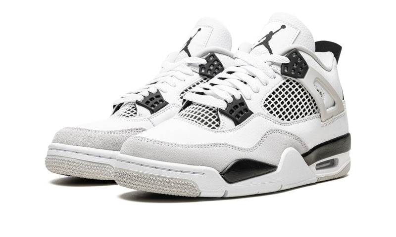 Air Jordan 4 Retro Military Black - Outsole
