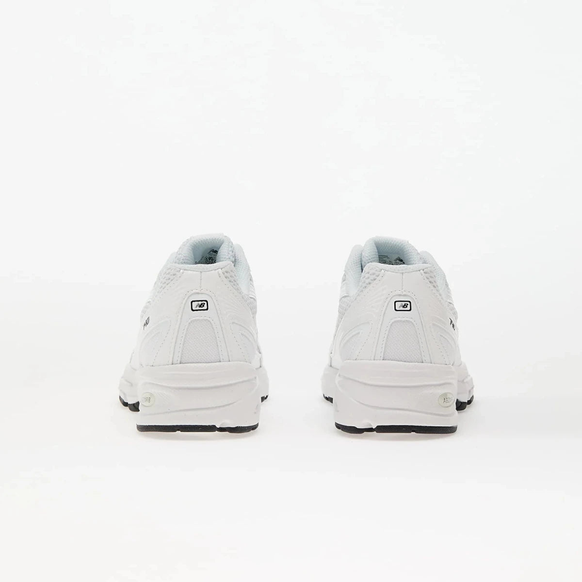 New Balance 740 Triple White - Outsole