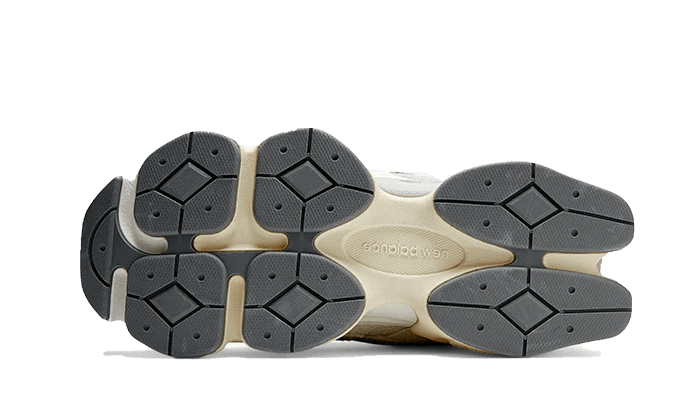 New Balance 9060 Moonbeam Sea Salt - Outsole