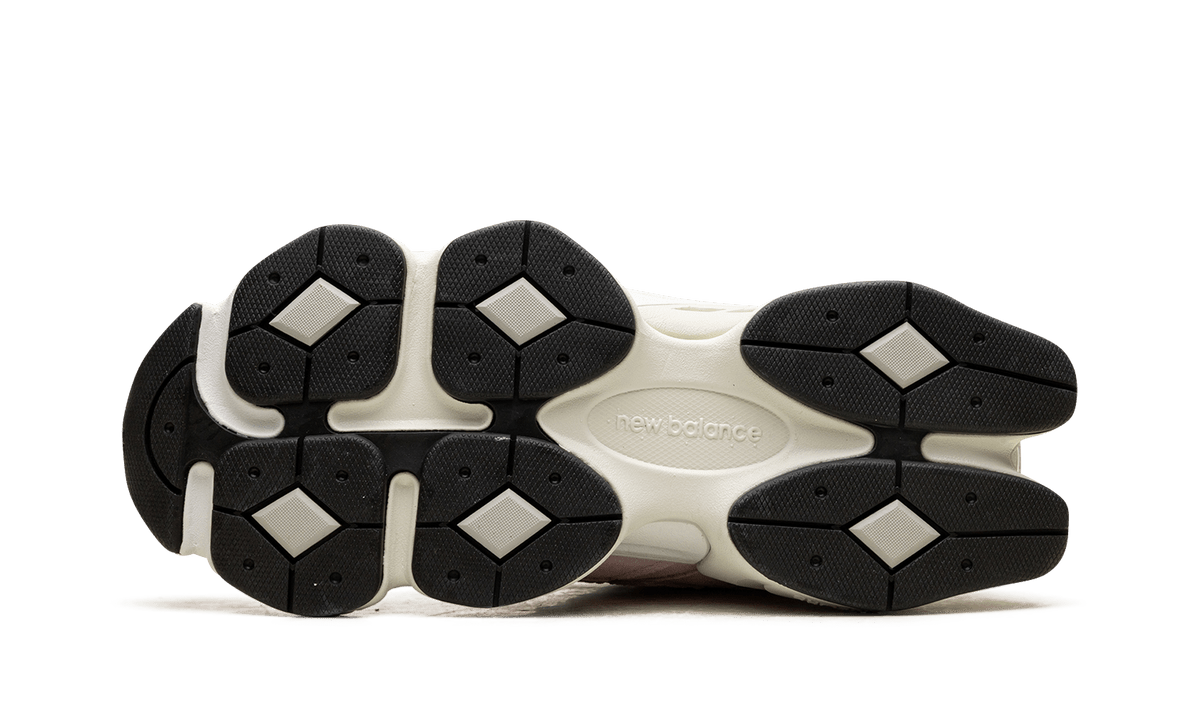 New Balance 9060 Rose Sugar Angora - Outsole