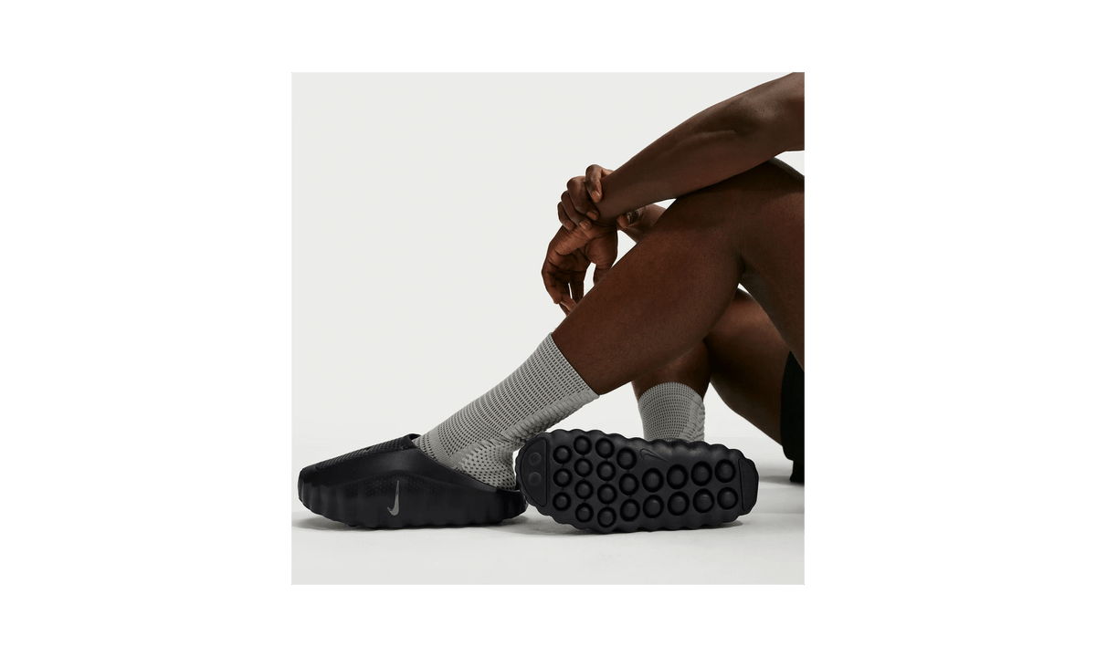 Nike Mind 001 Slide Triple Black - Outsole