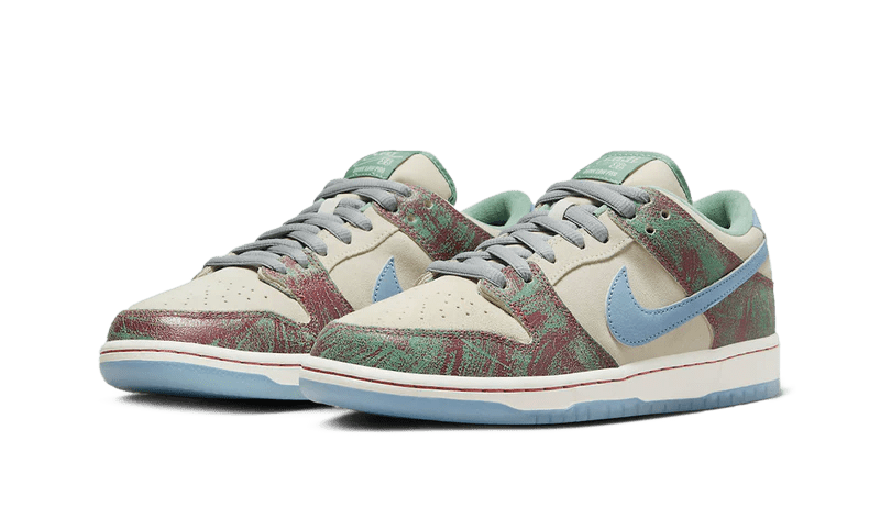 NIKE SB DUNK LOW CRENSHAW SKATE CLUB - Outsole
