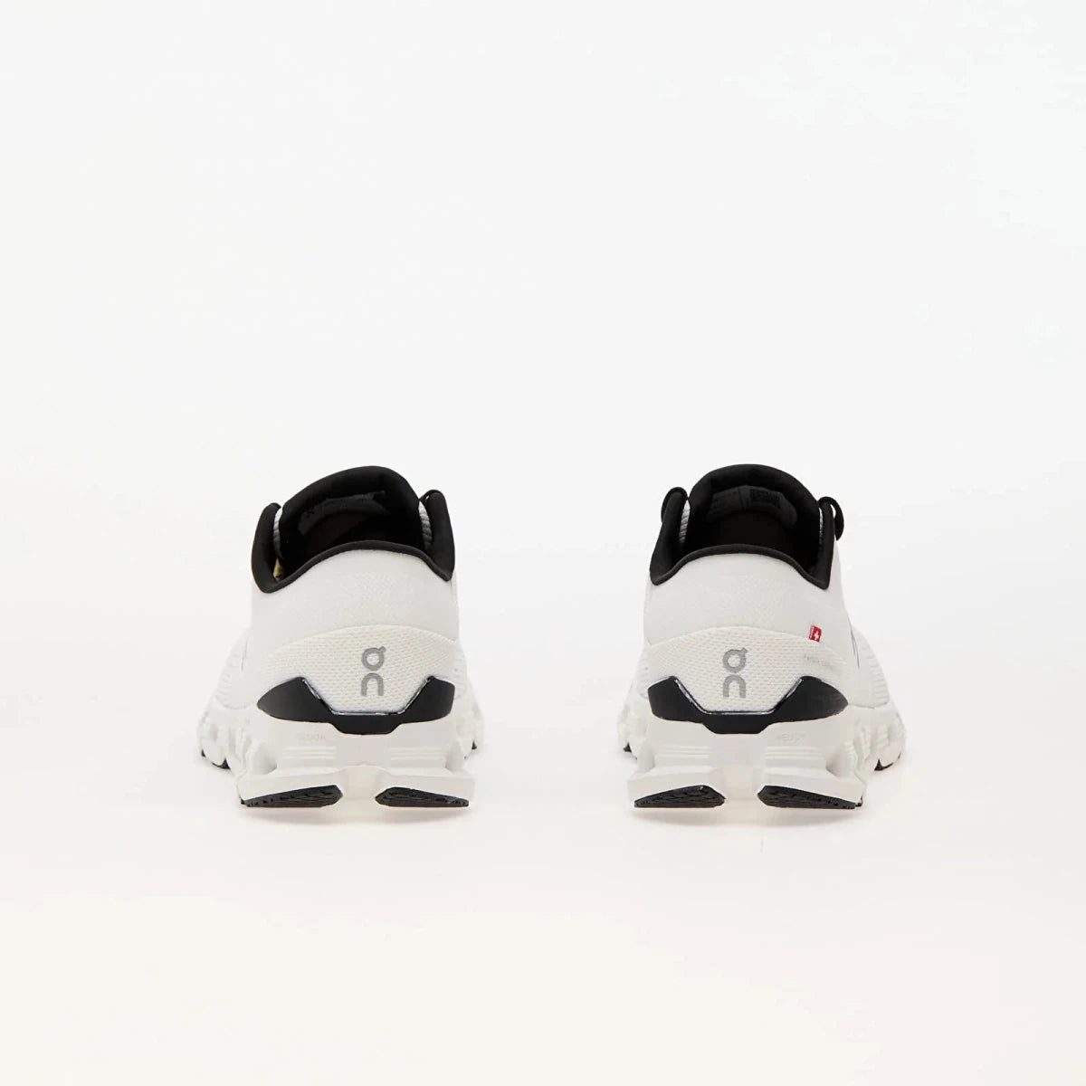 On Running Cloud X 4 - Outsole