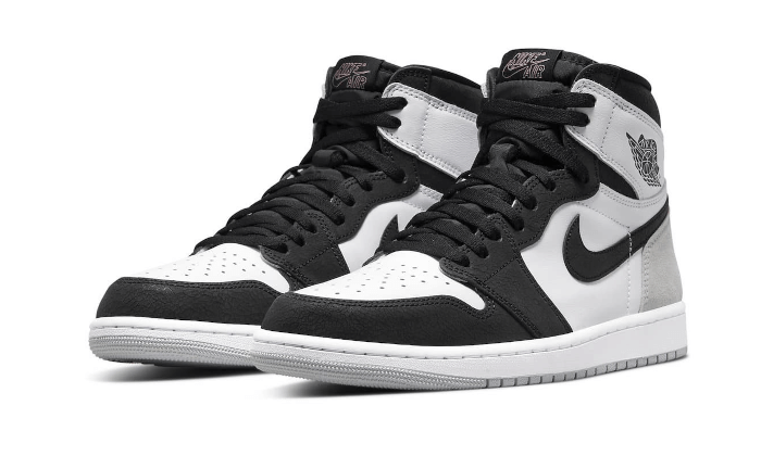 Air Jordan 1 High Bleached Coral 