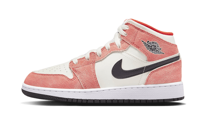 AIR JORDAN 1 MID SE ORANGE SUEDE 