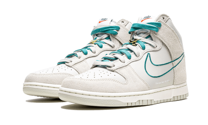 NIKE DUNK HIGH FIRST USE 