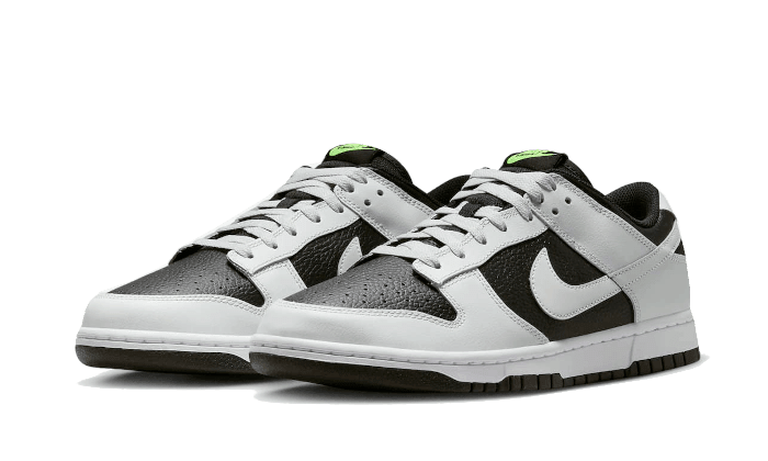 NIKE DUNK LOW REVERSE PANDA VOLT - Outsole